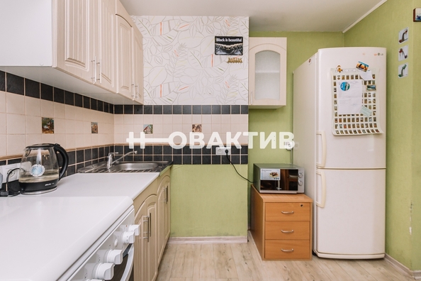 
  Продается 1-комн. квартира, 29.8 м², Дзержинского пр-кт, д. 22
. Фото 2.
