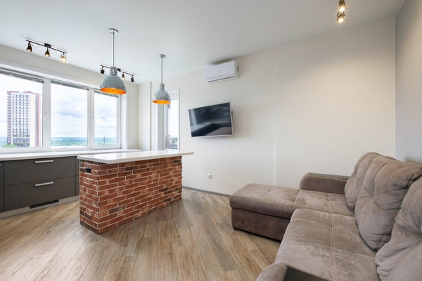 
  Продается 1-комн. квартира, 46.9 м², Приморская ул, д. 5
. Фото 4.
