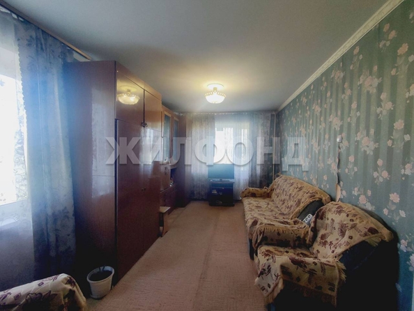 
  Продается 3-комн. квартира, 60.6 м², Невельского ул, д. 81
. Фото 2.
