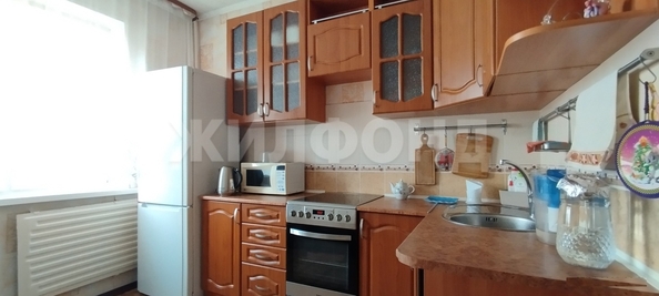 
  Сдается 2-комн. квартира, 52 м², Лазурная ул, д. 18
. Фото 7.