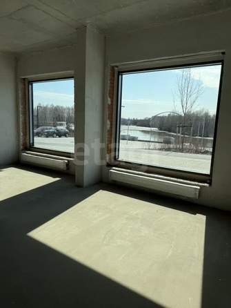 
  Сдается универсальное помещение, 165 м², Владимира Заровного ул, д. 28/1
. Фото 2.
