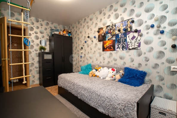 
  Продается 3-комн. квартира, 58.9 м², Полтавская ул, д. 33
. Фото 10.