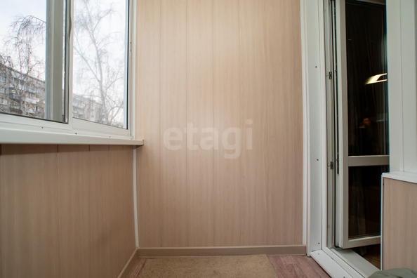
  Продается 3-комн. квартира, 58.9 м², Полтавская ул, д. 33
. Фото 23.