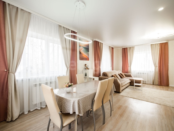 
  Продается дом, 289.8 м², Новосибирск
. Фото 37.