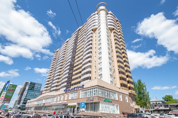 
  Продается 2-комн. квартира, 90.4 м², Кирова ул, д. 25
. Фото 21.