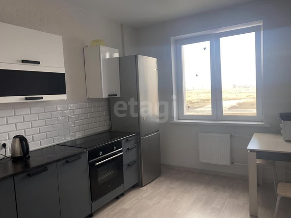 
  Сдается 1-комн. квартира, 40 м², Аэропорт ул, д. 1/1
. Фото 1.
