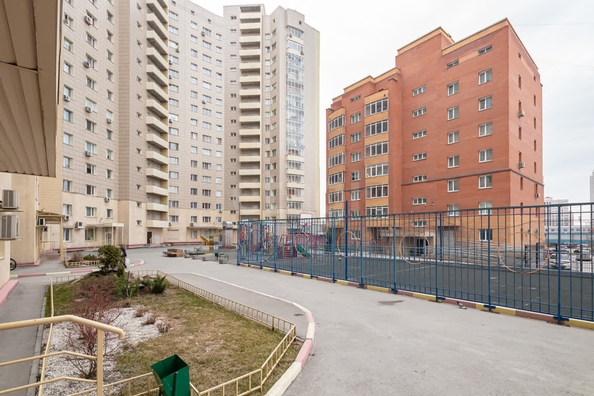 
  Продается 3-комн. квартира, 71 м², Дмитрия Шамшурина ул, д. 1
. Фото 4.