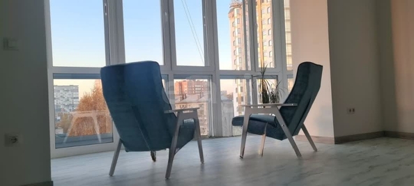 
  Продается 4-комн. квартира, 125 м², Димитрова пр-кт, д. 19
. Фото 8.