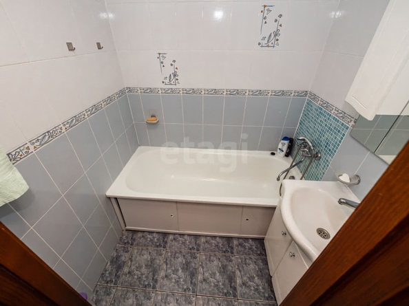 
  Продается 3-комн. квартира, 66.7 м², Свечникова ул, д. 2
. Фото 14.