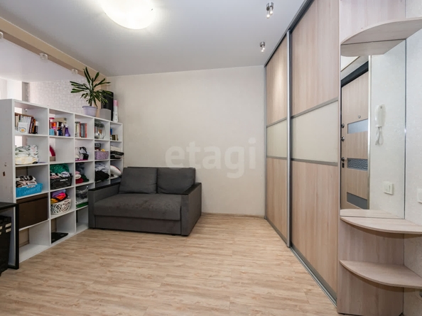 
  Продается студия, 35 м², В. Высоцкого ул, д. 49
. Фото 4.
