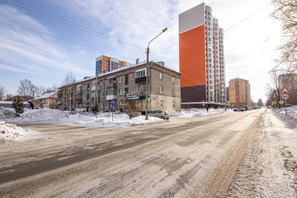 
  Сдается торговая площадь, 70.6 м², Красный Факел ул, д. 24а
. Фото 24.