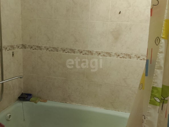 
  Сдается 3-комн. квартира, 60 м², Молодости ул, д. 21
. Фото 5.