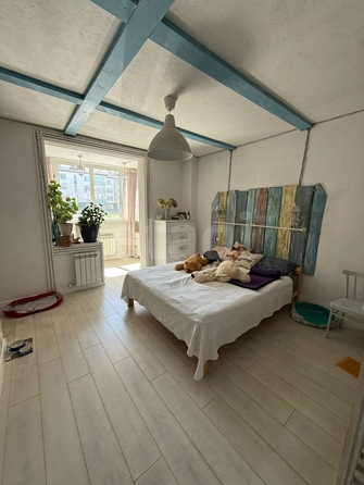 
  Продается 4-комн. квартира, 123 м², 6-й микрорайон, д. 34
. Фото 2.