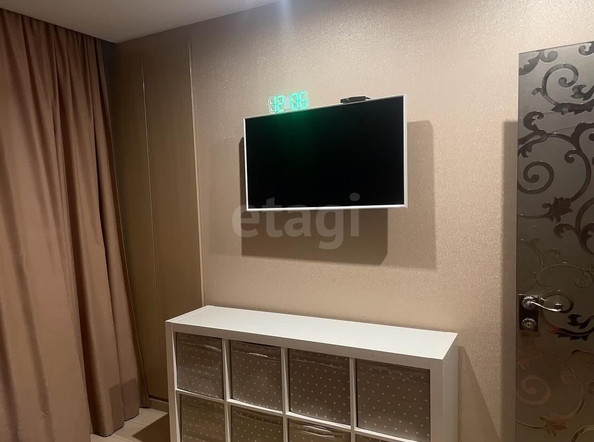 
  Продается 3-комн. квартира, 95.3 м², Линейная ул, д. 53/1
. Фото 10.