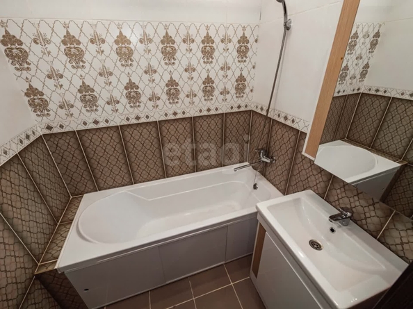 
  Продается 2-комн. квартира, 58.2 м², Плющихинская ул, д. 2
. Фото 36.