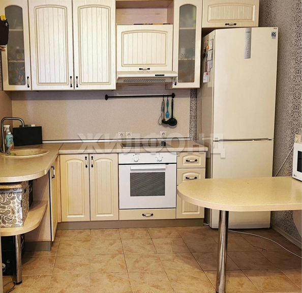 
  Продается 2-комн. квартира, 39 м², Одоевского ул, д. 1/8
. Фото 1.