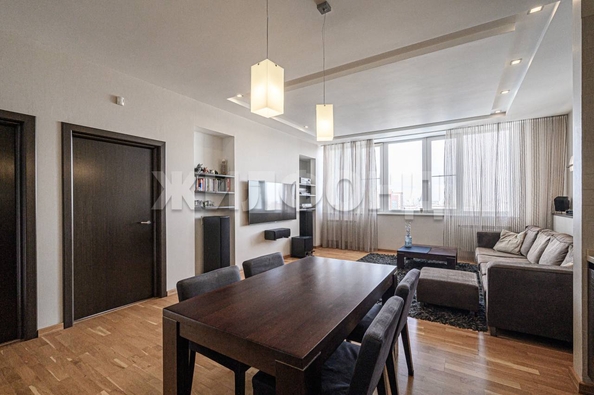 
  Продается 3-комн. квартира, 77 м², Державина ул, д. 77/1
. Фото 4.