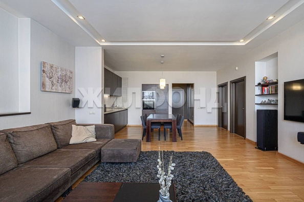 
  Продается 3-комн. квартира, 77 м², Державина ул, д. 77/1
. Фото 9.