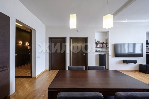 
  Продается 3-комн. квартира, 77 м², Державина ул, д. 77/1
. Фото 13.