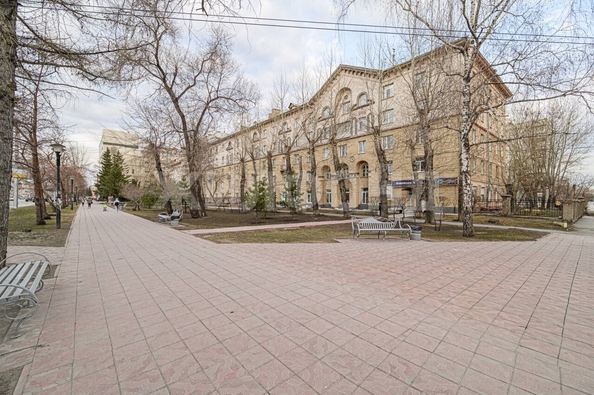 
  Продается 3-комн. квартира, 89.4 м², Дзержинского пр-кт, д. 10
. Фото 26.