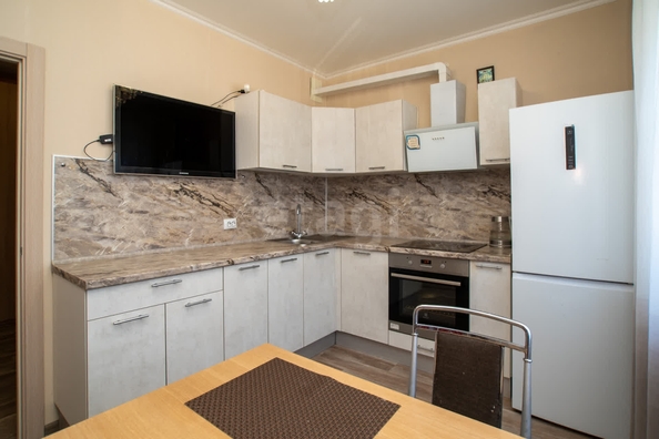 
  Продается 2-комн. квартира, 52.1 м², Титова ул, д. 236/2
. Фото 15.