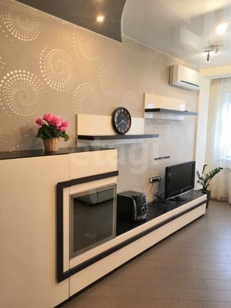 
  Сдается 3-комн. квартира, 86 м², Адриена Лежена ул, д. 17
. Фото 8.
