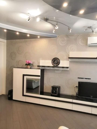 
  Сдается 3-комн. квартира, 86 м², Адриена Лежена ул, д. 17
. Фото 9.