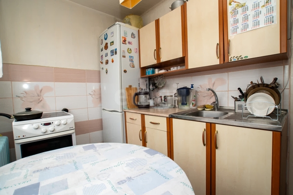 
  Продается 3-комн. квартира, 58 м², Зорге ул, д. 253
. Фото 2.