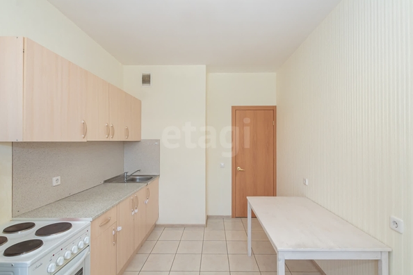 
  Продается 1-комн. квартира, 37.7 м², Гоголя ул, д. 26
. Фото 2.
