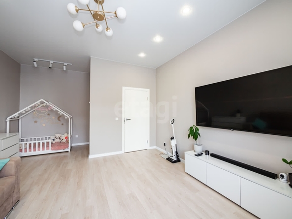 
  Продается 1-комн. квартира, 43.4 м², Кирова ул, д. 342
. Фото 8.