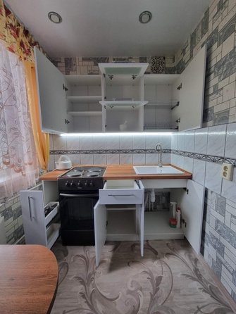 
  Сдается 2-комн. квартира, 43.7 м², Микрорайон тер, д. 10
. Фото 2.