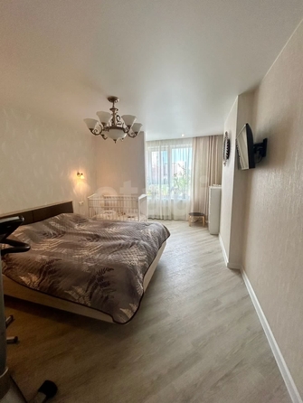 
  Продается 2-комн. квартира, 71 м², Владимира Заровного ул, д. 38
. Фото 6.