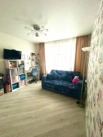 
  Продается 2-комн. квартира, 71 м², Владимира Заровного ул, д. 38
. Фото 10.