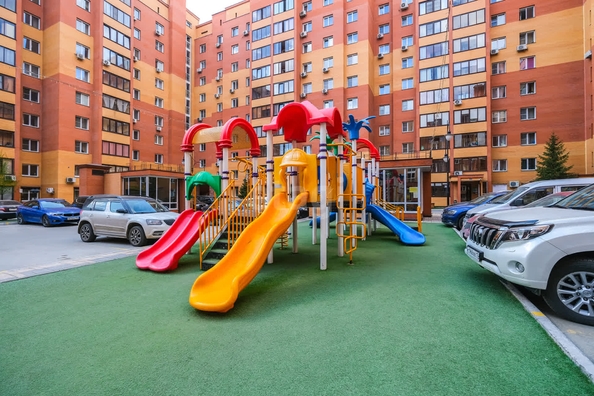 
  Продается 3-комн. квартира, 86.6 м², Холодильная ул, д. 17
. Фото 29.