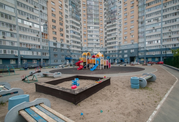 
  Продается 1-комн. квартира, 49.6 м², Военная ул, д. 16
. Фото 6.