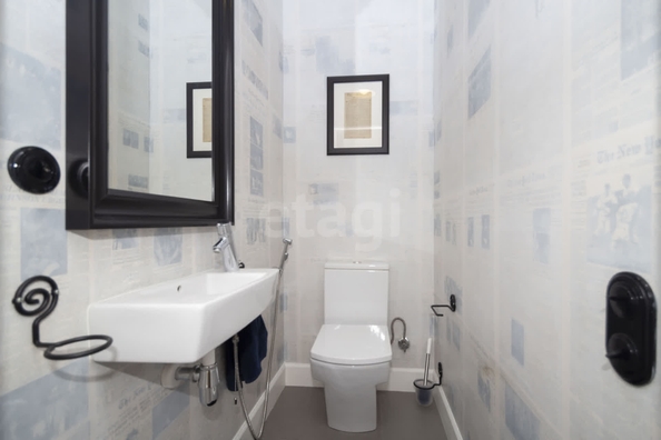 
  Продается 4-комн. квартира, 165 м², Кедровая ул, д. 45
. Фото 25.