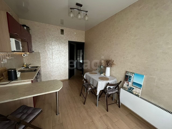 
  Продается 1-комн. квартира, 37.4 м², Залесского ул, д. 2/4
. Фото 5.