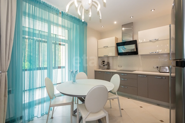 
  Продается 3-комн. квартира, 104.7 м², Шатурская ул, д. 2/2
. Фото 2.