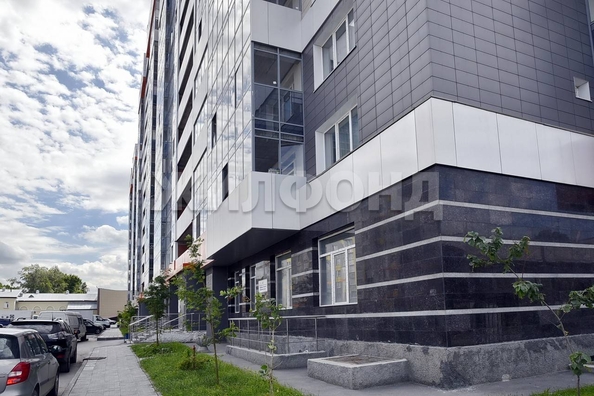 
  Продается 1-комн. квартира, 37.2 м², Троллейная ул, д. 21
. Фото 2.