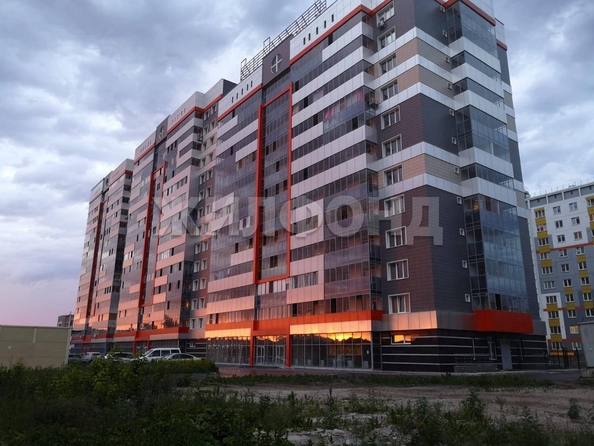 
  Продается 1-комн. квартира, 37.2 м², Троллейная ул, д. 21
. Фото 3.