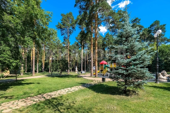 
  Продается 3-комн. квартира, 127.3 м², Богдана Хмельницкого ул, д. 11/3
. Фото 40.