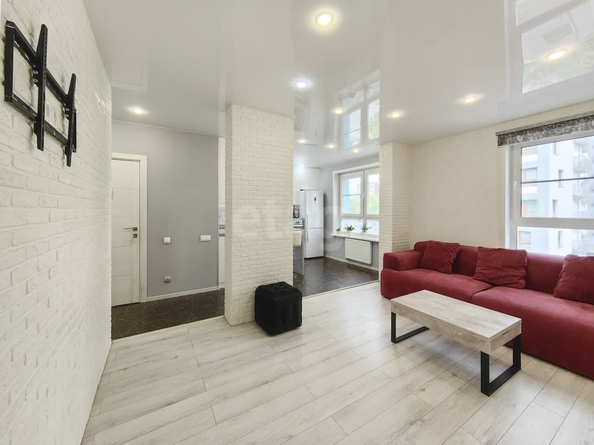 
  Продается 3-комн. квартира, 72 м², Дунаевского ул, д. 14
. Фото 7.
