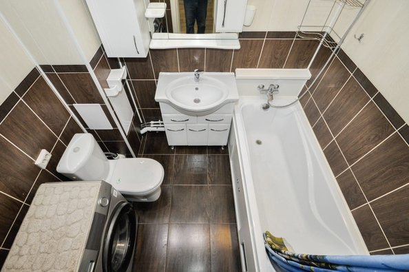 
  Продам 1-комн. квартиру, 38.8 м², Романтиков ул, д. 6/1
. Фото 10.