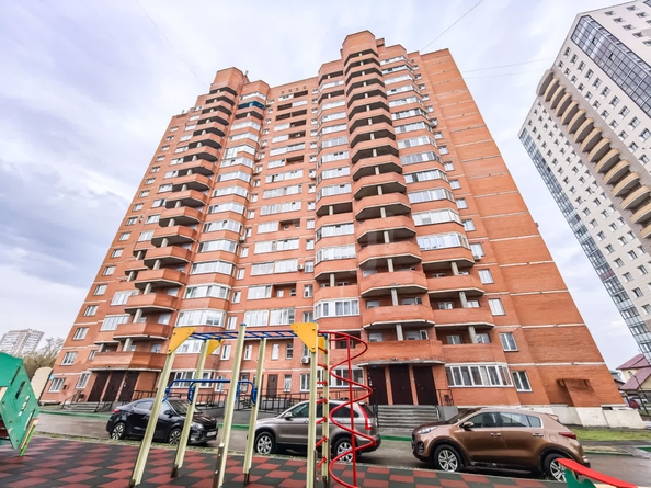 
  Продается 3-комн. квартира, 83.8 м², Декабристов ул, д. 117
. Фото 23.