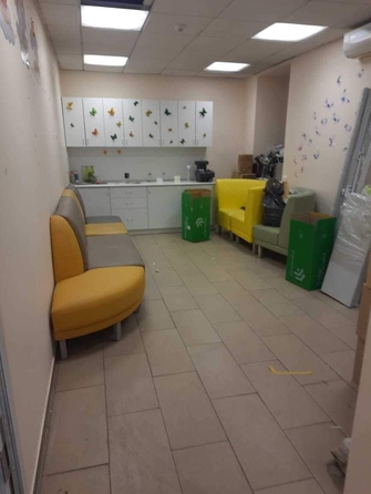 
  Продается универсальное помещение, 569 м², Советская ул
. Фото 5.