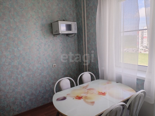 
  Сдается 1-комн. квартира, 42 м², Спортивная ул, д. 27
. Фото 3.