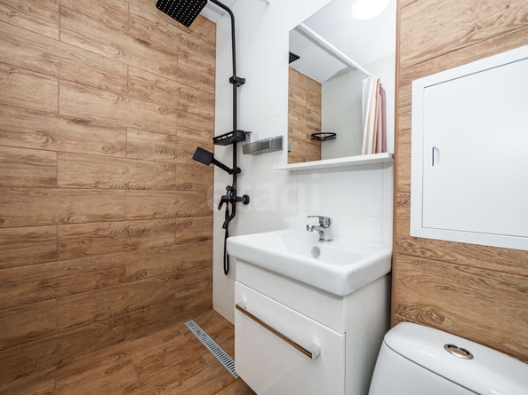 
  Сдается 2-комн. квартира, 45 м², Владимировская ул, д. 16
. Фото 25.