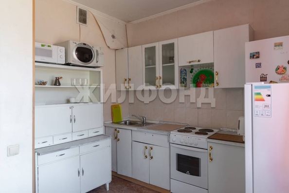 
  Продается 1-комн. квартира, 35.5 м², Толбухина ул, д. 2
. Фото 9.