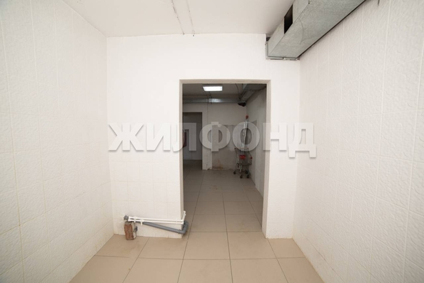 
  Продается 3-комн. квартира, 153.6 м², 2-й (4 мкр.) кв-л, д. 246
. Фото 7.