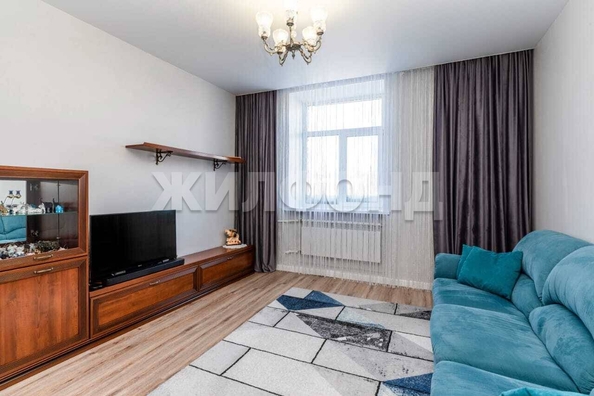 
  Продается 3-комн. квартира, 75 м², Дзержинского пр-кт, д. 81
. Фото 1.